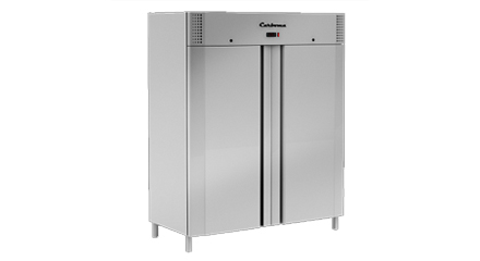 Холодильный шкаф CARBOMA с металлическими дверьми